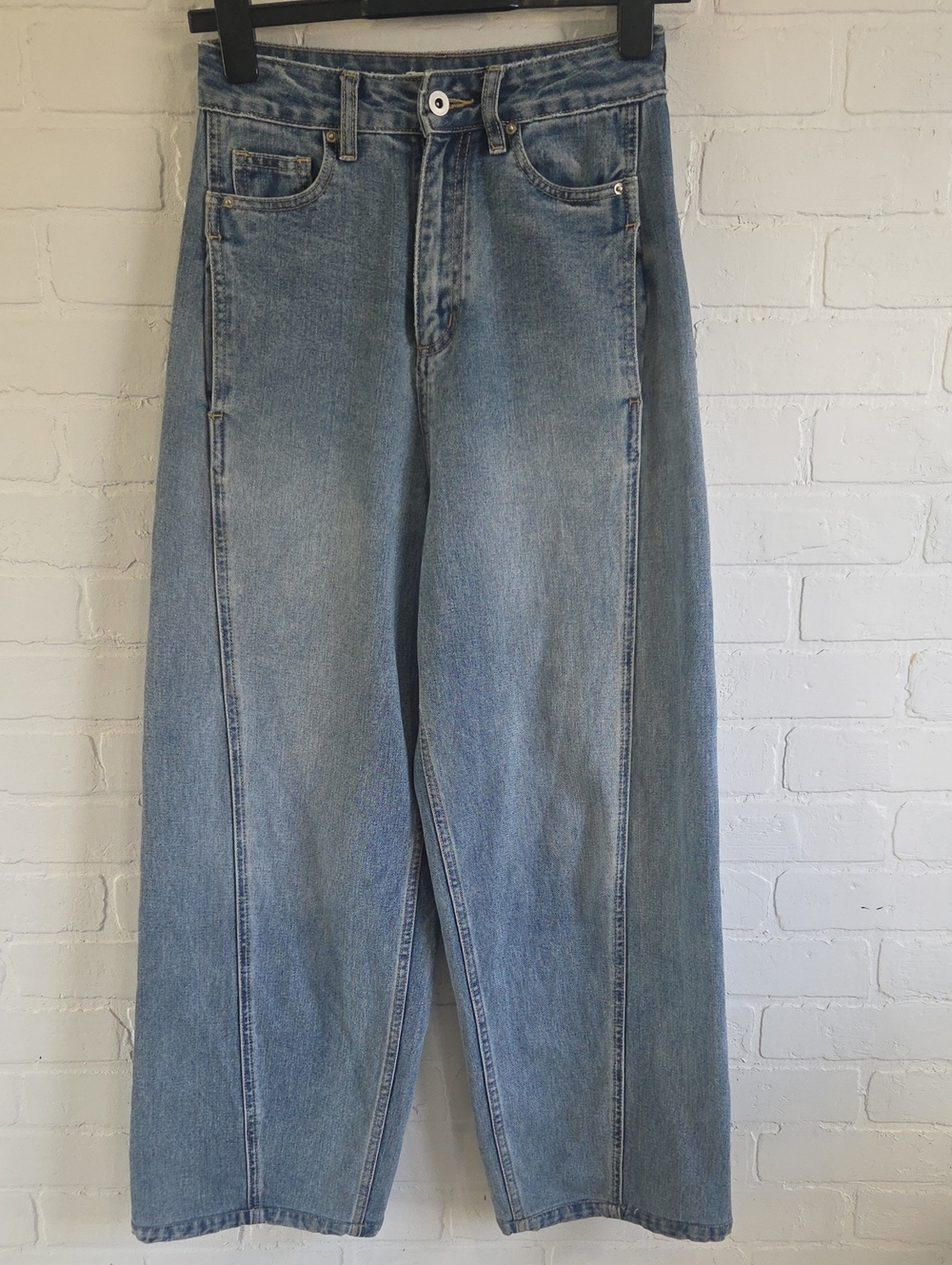 High-Rise Wide Leg Jeans in Light Blue Denim